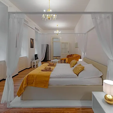 Hotel Rezidence
